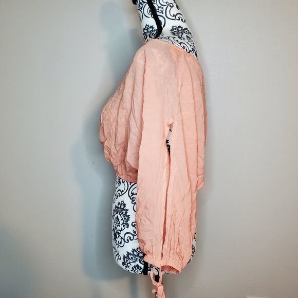 𝅺Minkpink medium women's peach crop top new with tags - Picture 2 of 7